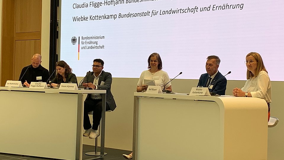 Podiumsdiskussion auf dem ersten deutschen Ernährungstag
