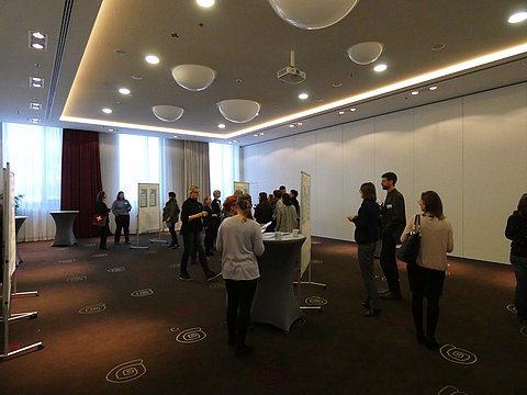 17. Vernetzungstreffen der Vernetzungsstellen in Berlin November 2017 Galerierundgang