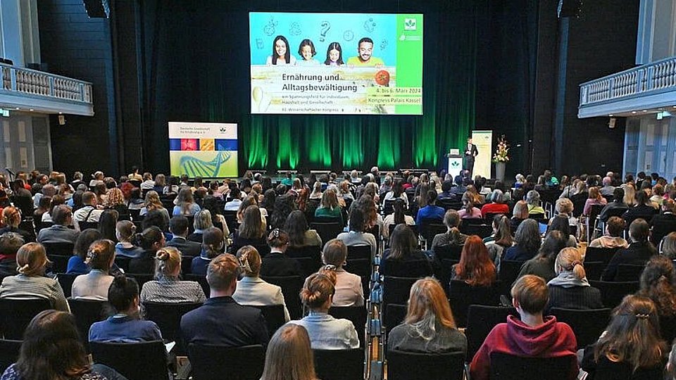 Close up auf Festsaal in Kassel zum 61. Kongress der DGE