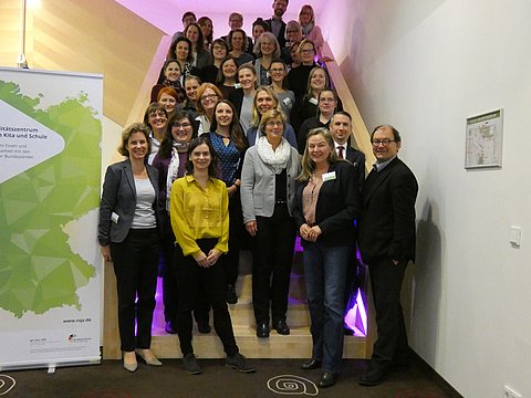 17. Vernetzungstreffen der Vernetzungsstellen in Berlin Gruppenfoto der Teilnehmer