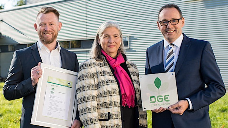 DGE verleiht neues Logo für Speisekomponenten.