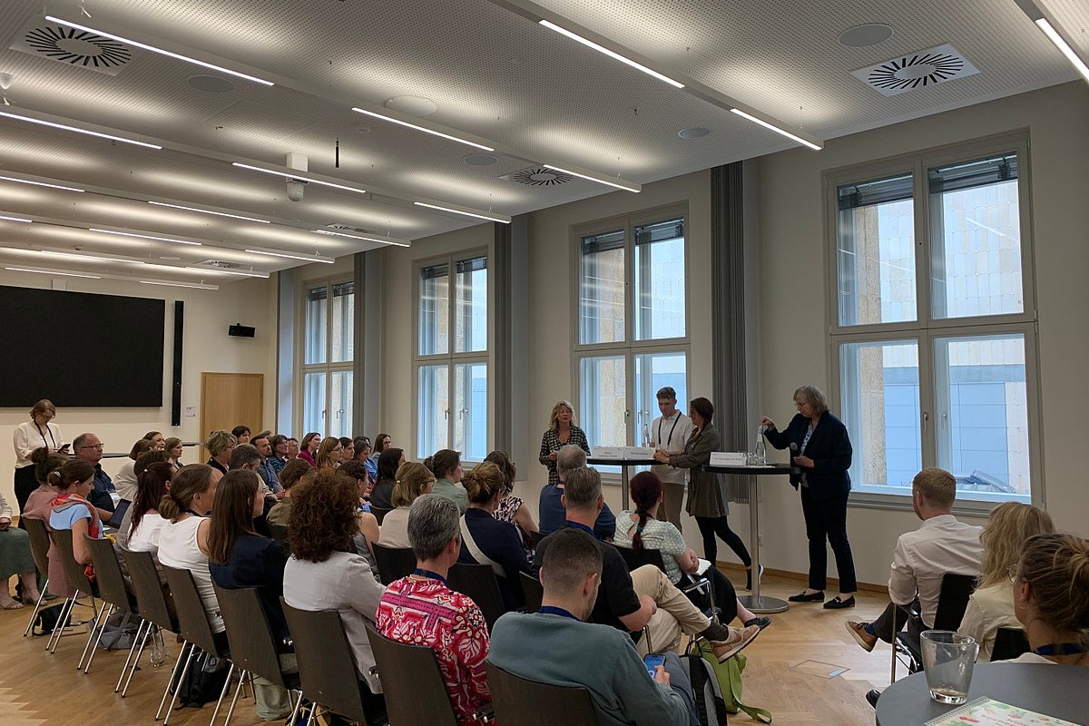 Blick ins Forum der Session: Besser essen in Kita und Schule beim Deutschen Ernährungstag 2025