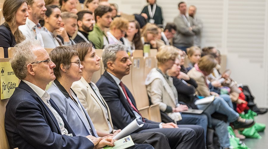 Auditorium beim 60. Wissenschaftlichen Kongress der Deutschen Gesellschaft für Ernährung