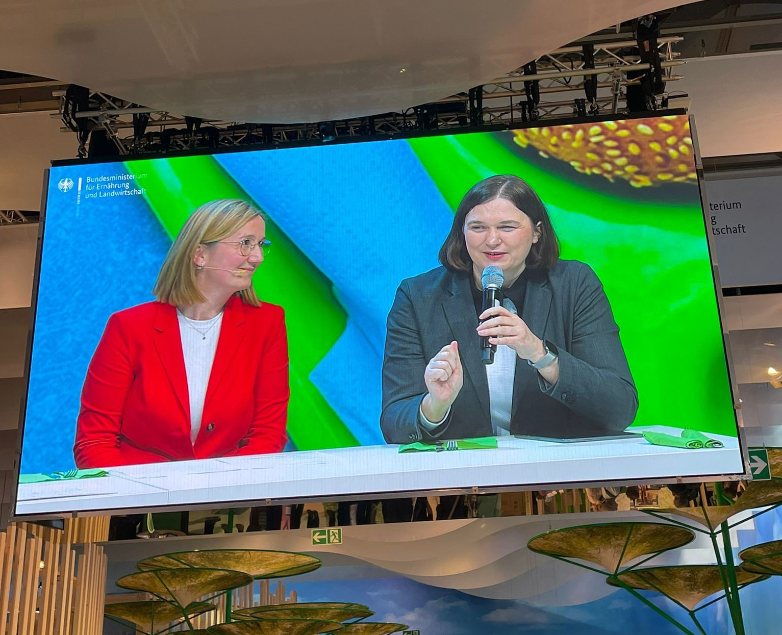 Wiebke Kottenkamp im Gespräch mit Claudia Müller auf der Grünen Woche 2025